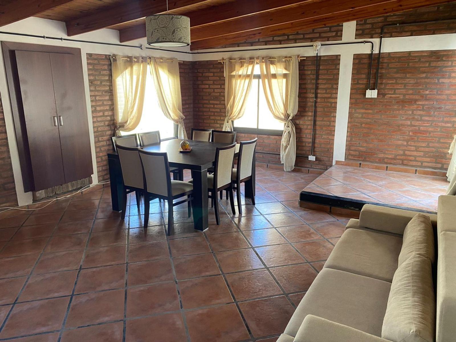 Miguel Juarez 47 Villa Carlos Paz